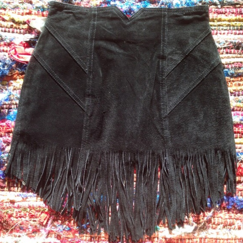 Vintage Suede Fringe Skirt - Picture 4 of 7
